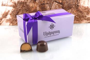 Մուգ շոկոլադ սուրճի կրեմով, 200 գ